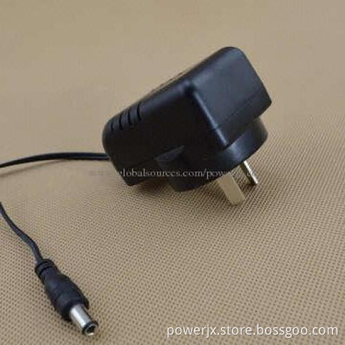 5V/2,000mA EU Wall Plug Adapter, 100-240V AC Input Voltage, Suitable for Mobile Phones